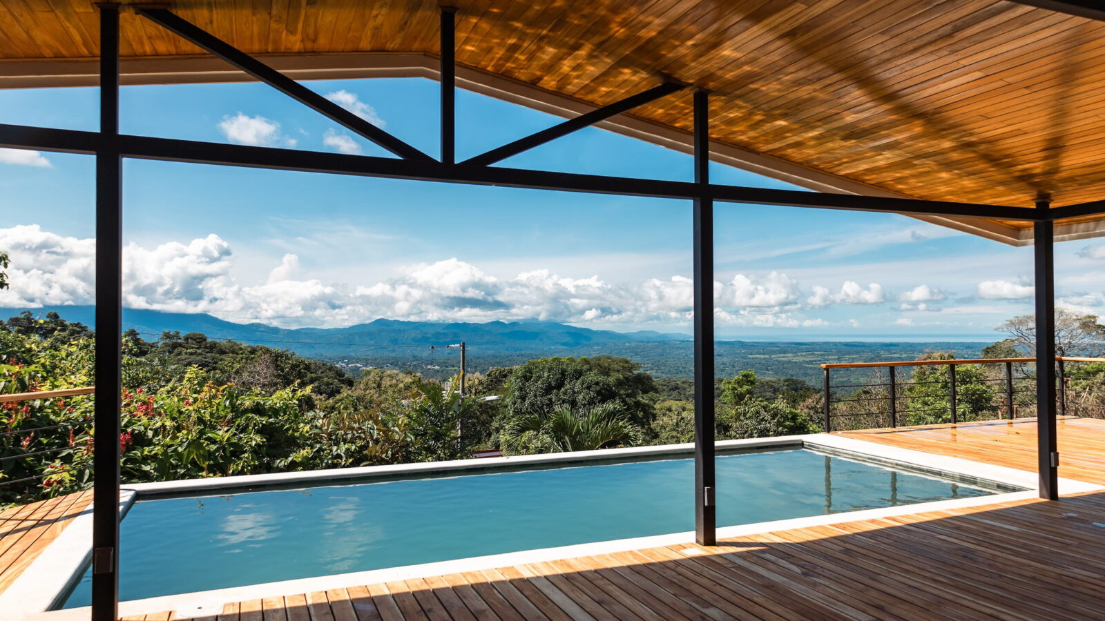 Casa Vista Maderal
